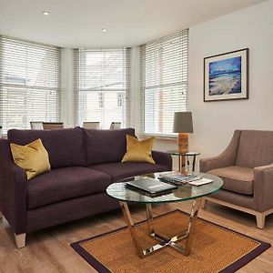 Braid Apartments By Mansley
